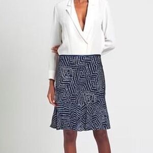 DIANE Von FURSTENBERG The Isabell Silk Navy Abstract Dot Bias Pencil Skirt SZ: L